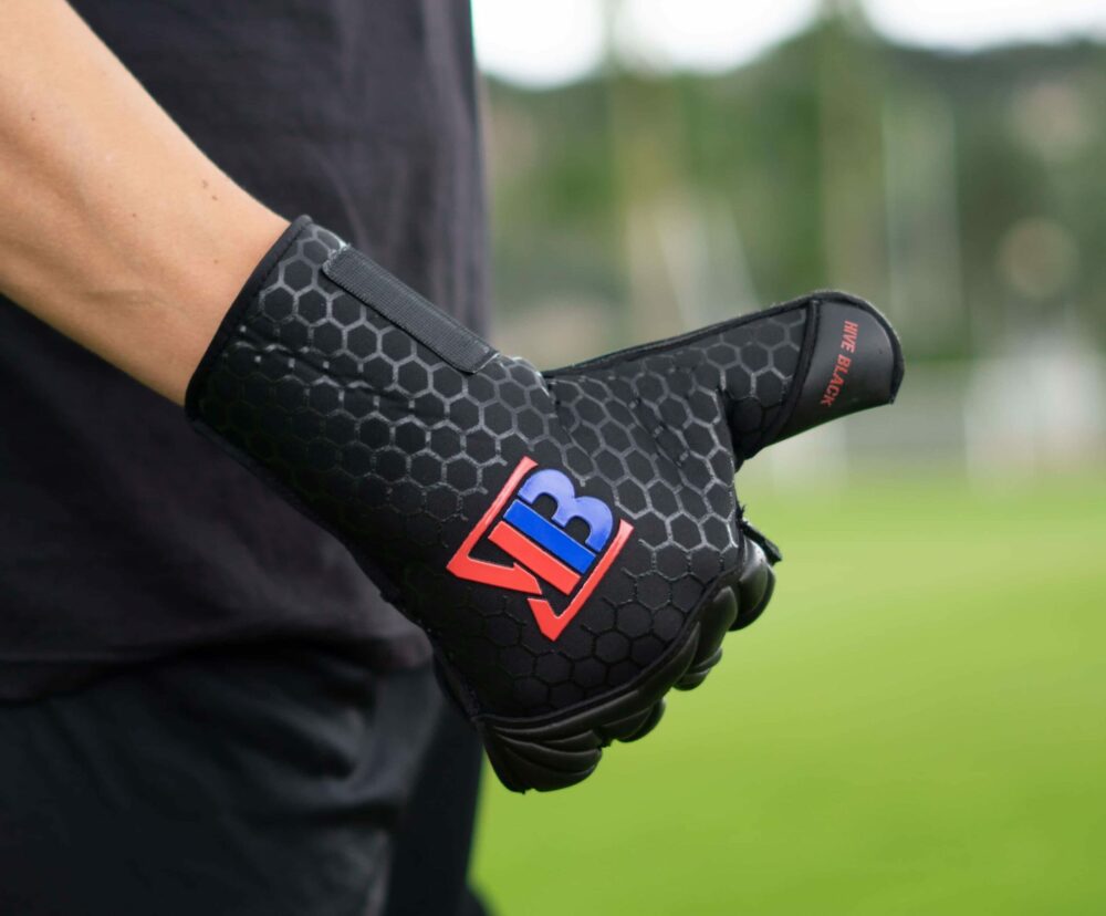 Comment bien choisir sa taille de gants de gardien de but? BKeeper Sport